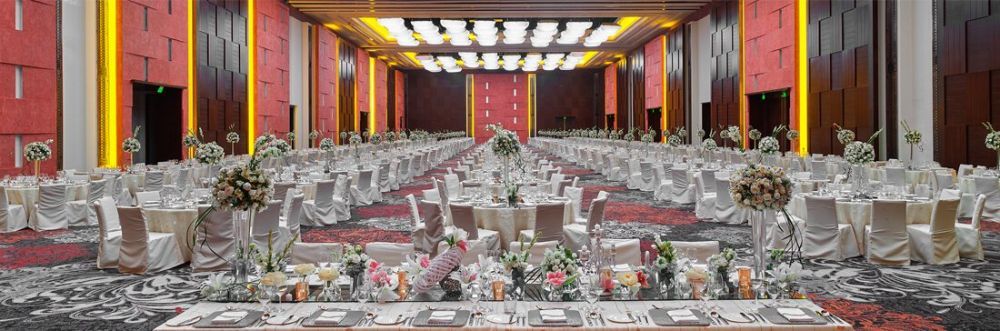 Integrated Resorts like Resorts World Manila offer expansive and flexible meeting space